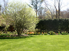 Highland Design Gardens Lawns image 1